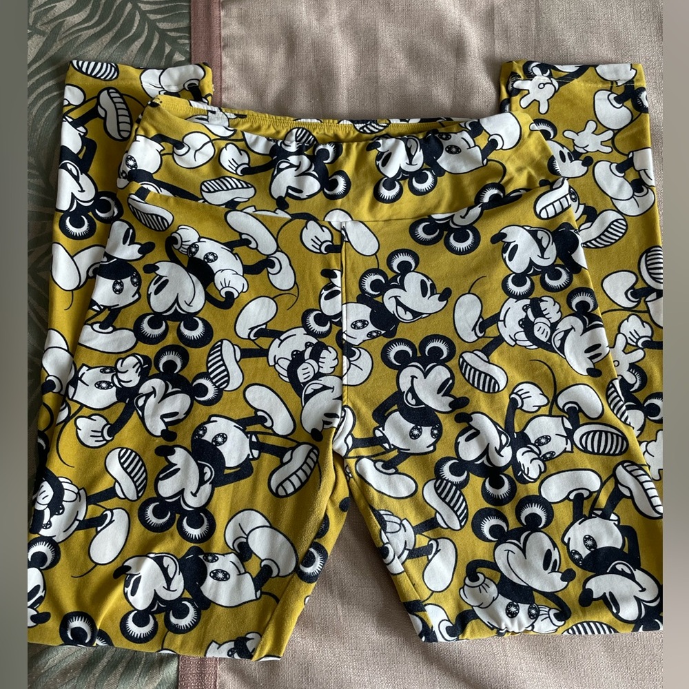 LulaRoe Mickey Mouse Print Leggings